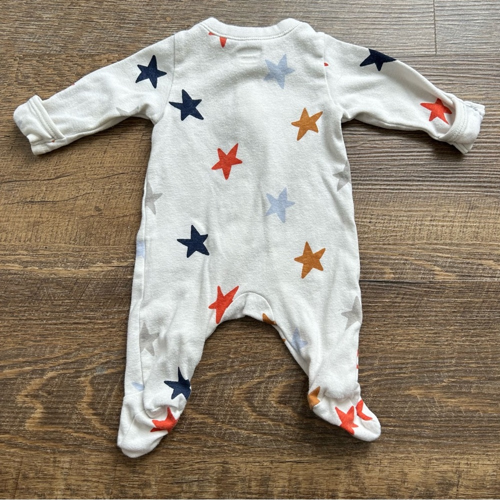 Old Navy Footie Pajamas Zipper Lot Newborn Up to 7 lbs Gender Neutral Unisex Boy - Picture 6 of 11